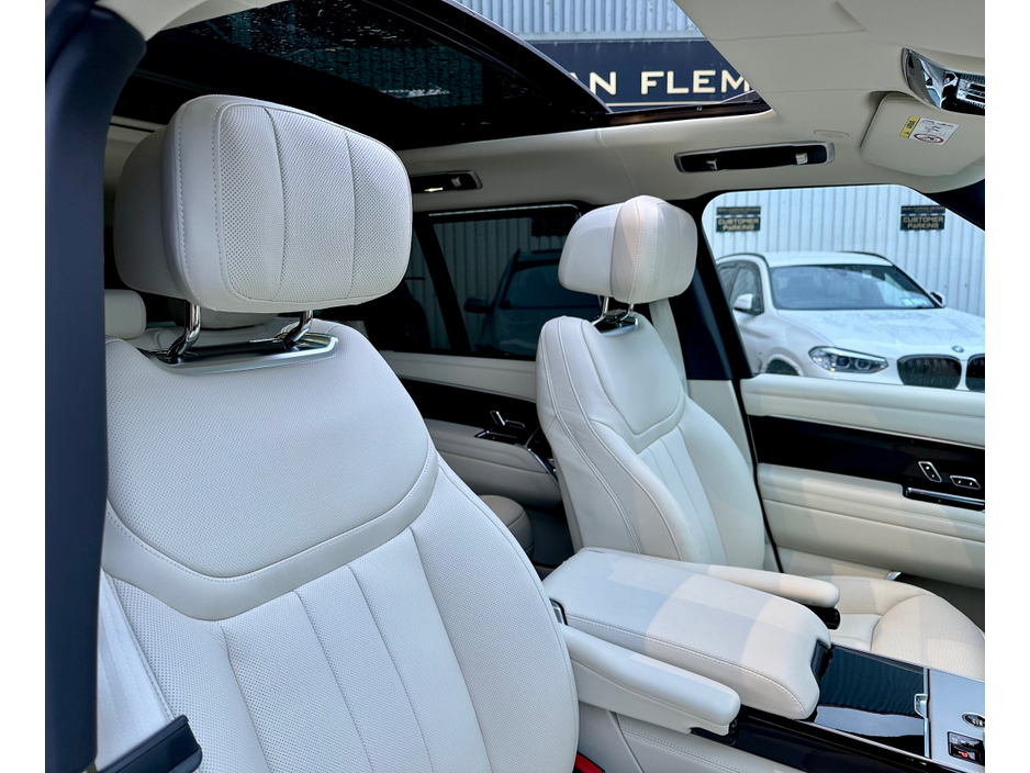 2026 Land Rover Range Rover *Deposit taken* AUTOBIOGRAPHY PHEV *Only 17km*