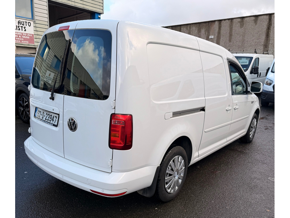 2019 Volkswagen Caddy 102BHP MAXI €13,414