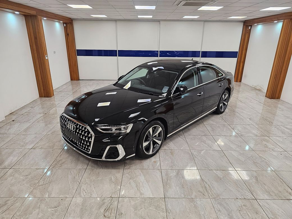 2024 Audi A8 - image 2
