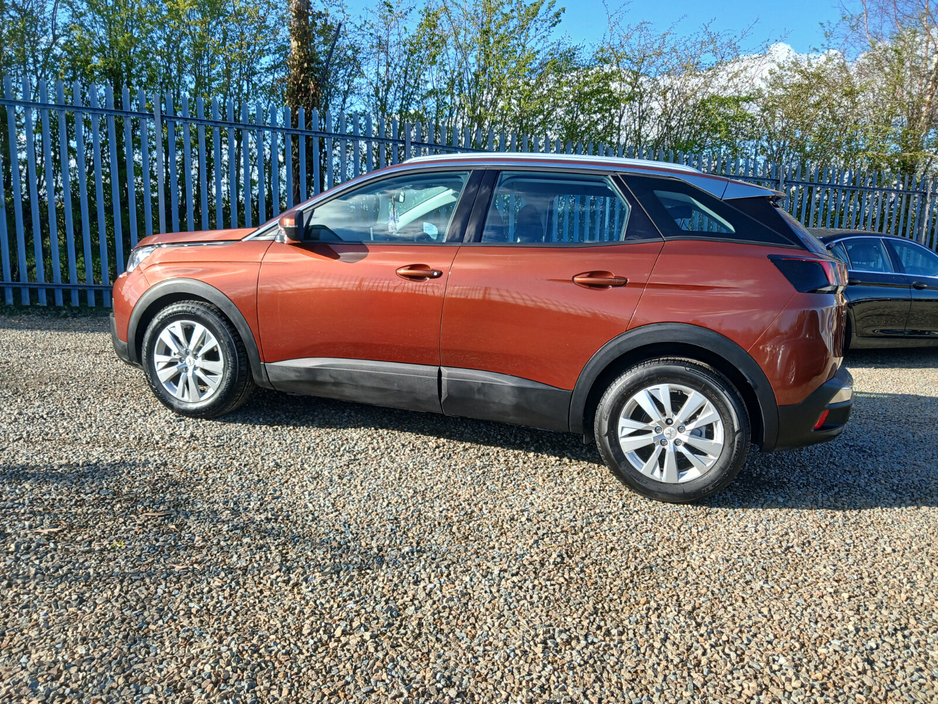 2017 Peugeot 3008 - image 11