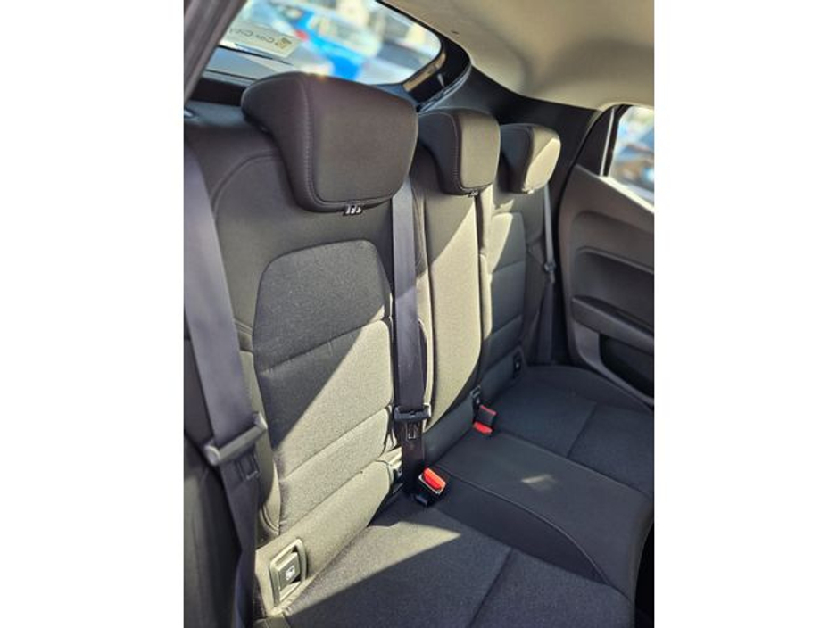 2023 Renault Clio - image 8