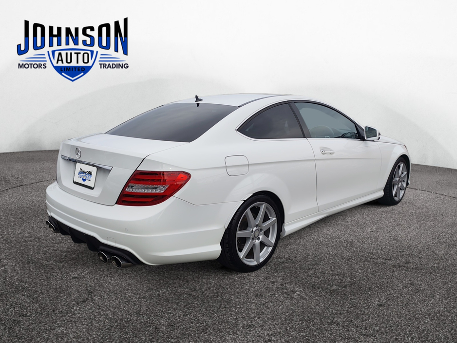 2015 Mercedes-Benz C Class - image 5