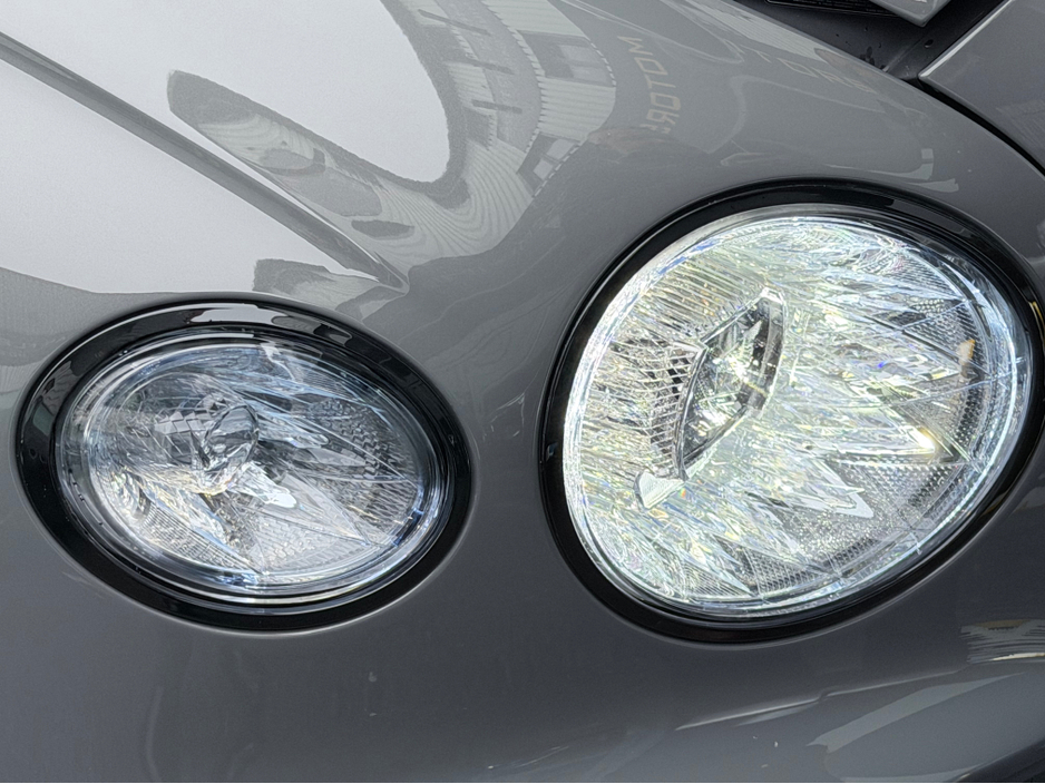 2026 Bentley Flying Spur - image 17