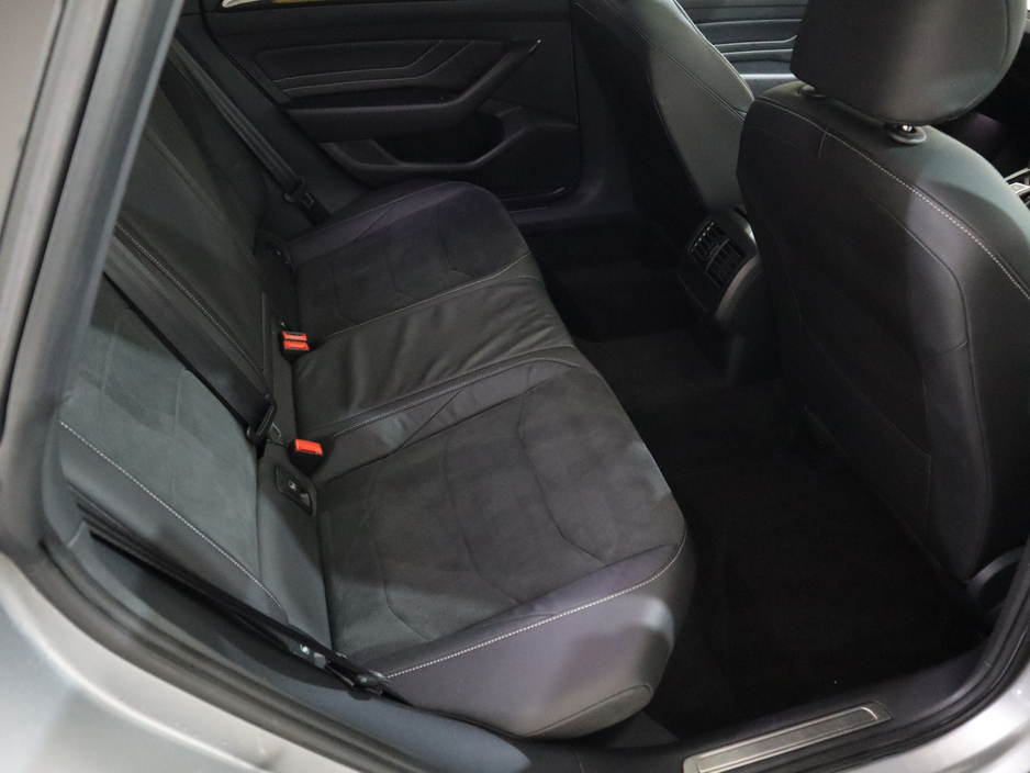 2022 Volkswagen Arteon *9* R LINE TSI PHEV S- DSG €29,995