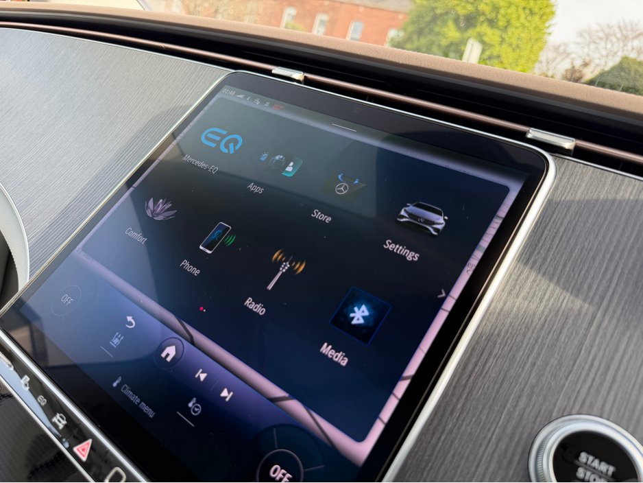 2022 Mercedes-Benz EQS - image 25