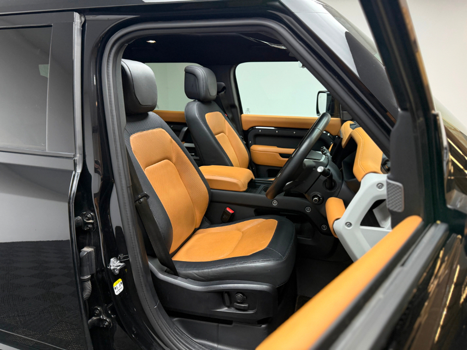 2024 Land Rover Defender - image 11