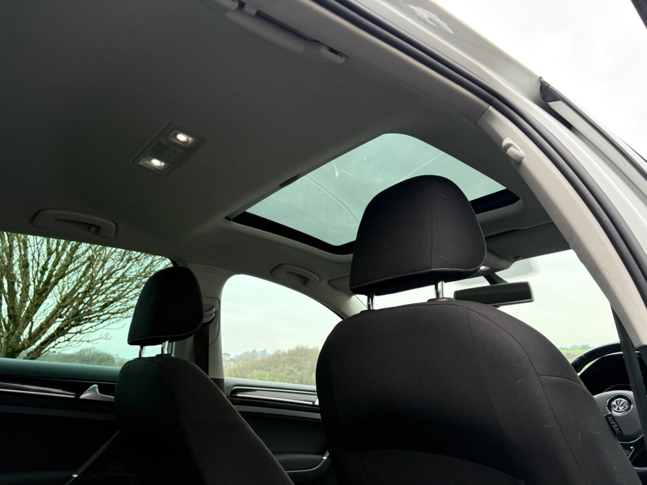 2016 Volkswagen Golf 2.0 TDI 5DR 150HP Edition-40 €10,950