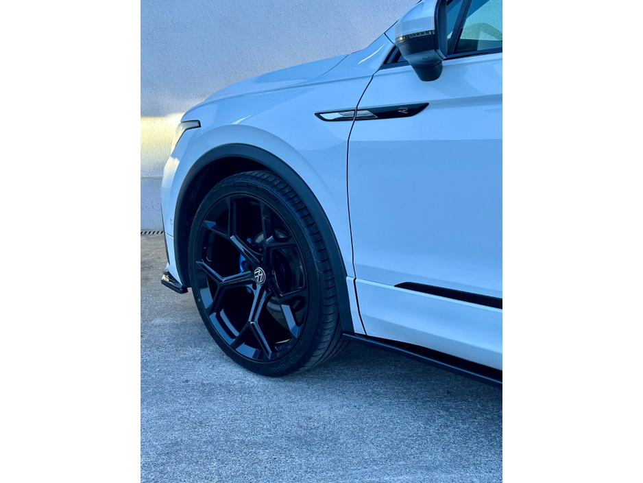 2020 Volkswagen Tiguan - image 16