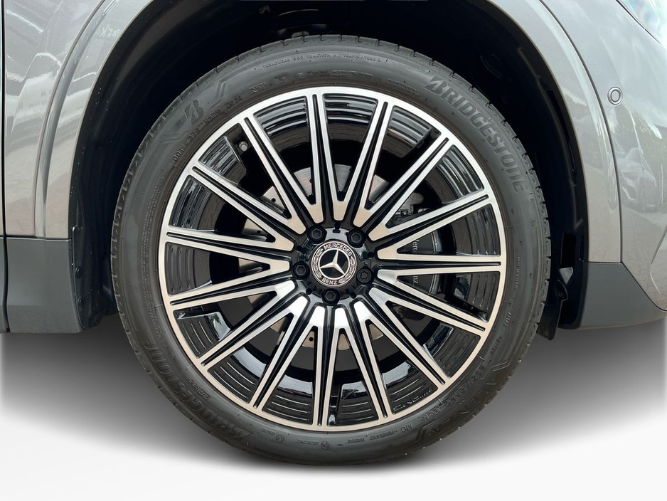 2024 Mercedes-Benz GLA Class - image 7