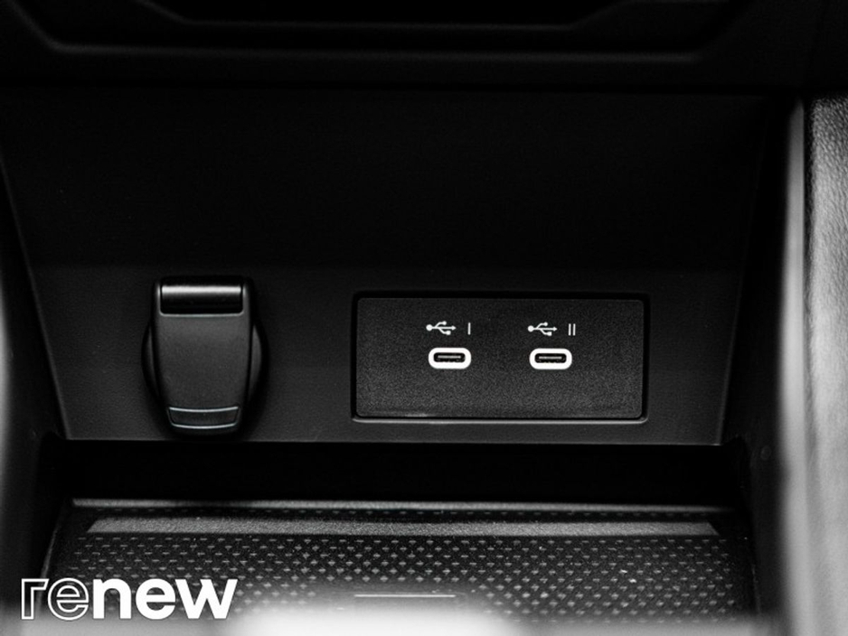 2026 Renault Captur - image 13