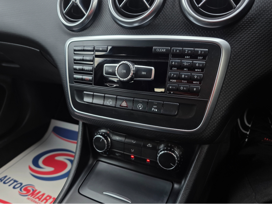 2015 Mercedes-Benz A Class A180 ONLY 38,105 KLMs SAT NAV PACK LEATHER TRIM SEATS INTERIOR HALF LEATHER SEATS / HI SPEC / SYSTEM LOW ROAD TAX BAND / SIMI DEALER €15,750