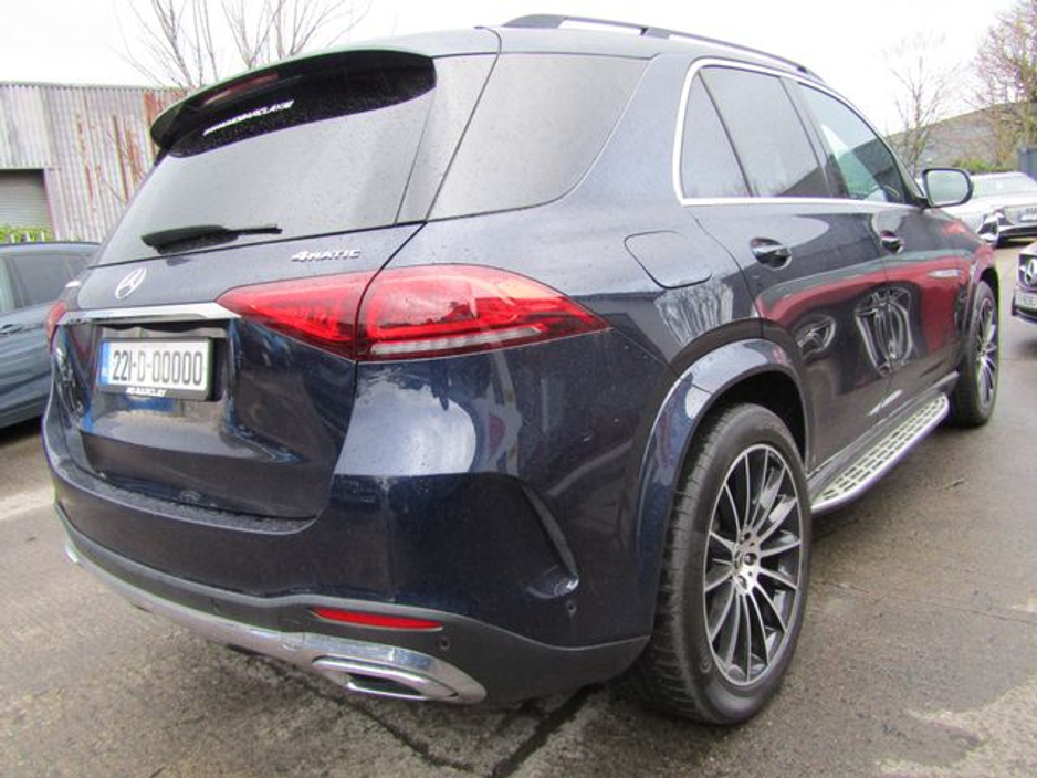 2022 Mercedes-Benz GLE Class - image 8