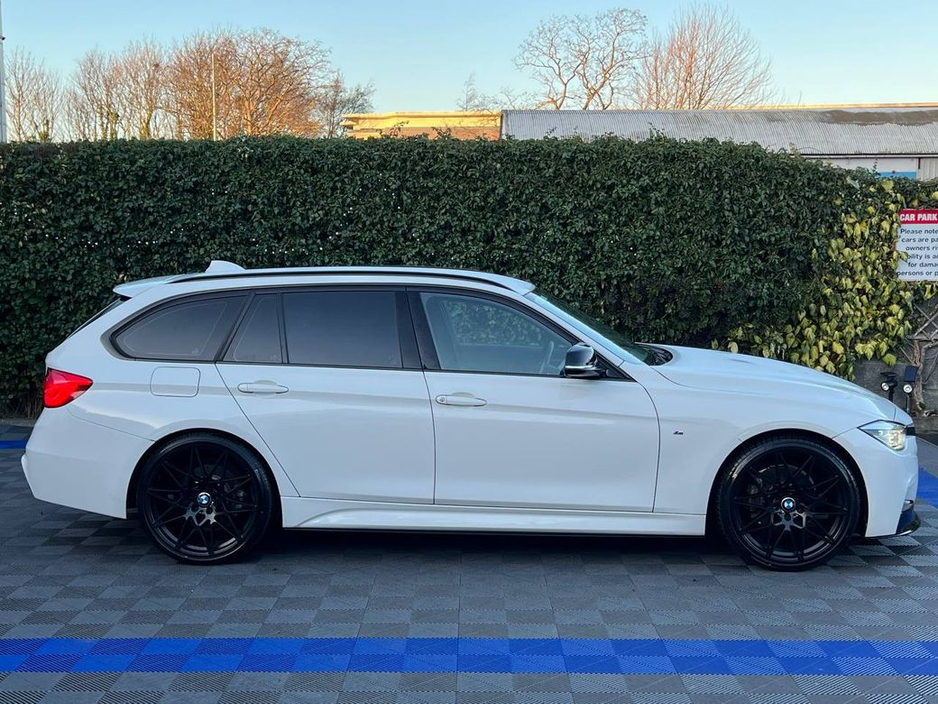 2017 BMW 3 Series 320d M-SPORT COMPETITION PACKAGE TOURING // FULL SERVICE HISTORY // NEW 20" M3 ALLOYS // ADAPTIVE CRUISE CONTROL €23,950