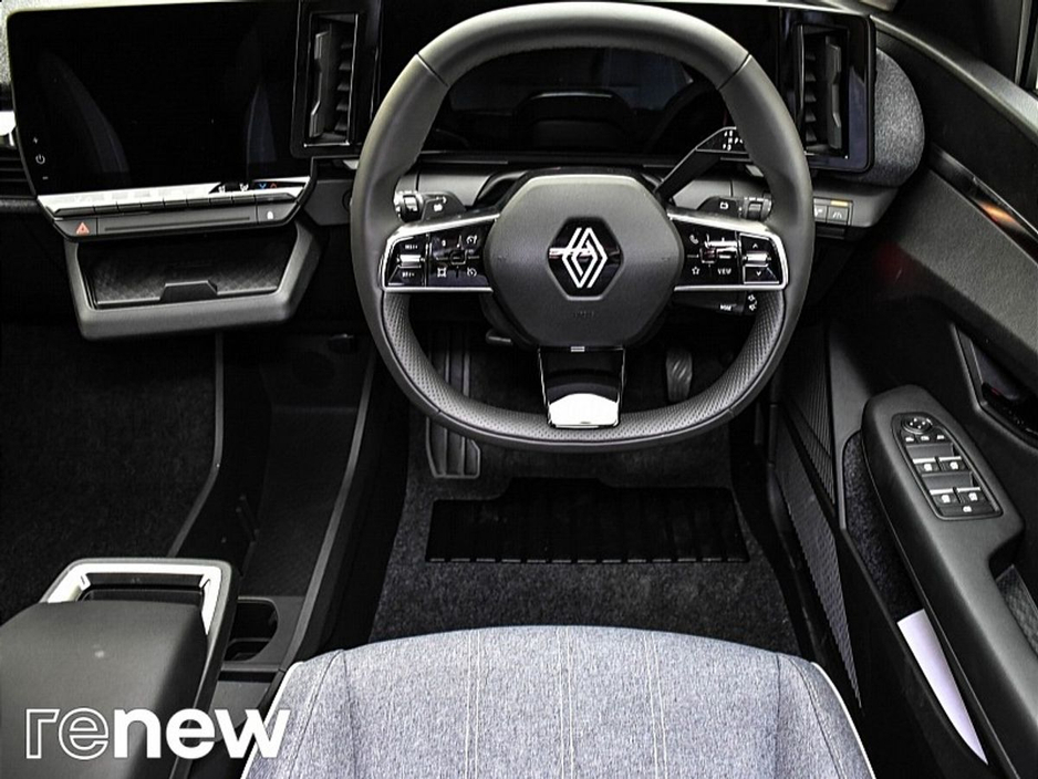 2023 Renault Megane E-Tech Techno EV60 220hp €26,950