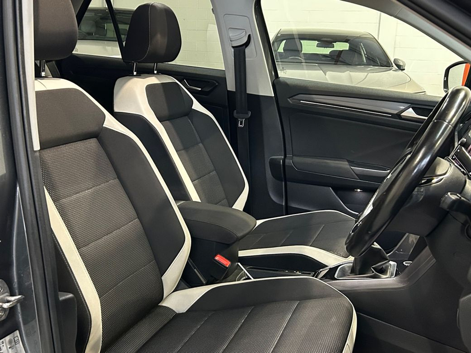 2021 Volkswagen T-Roc PANORAMIC SUNROOF Sport 1.5 TSI M6F 150HP 5DR #44 €25,960