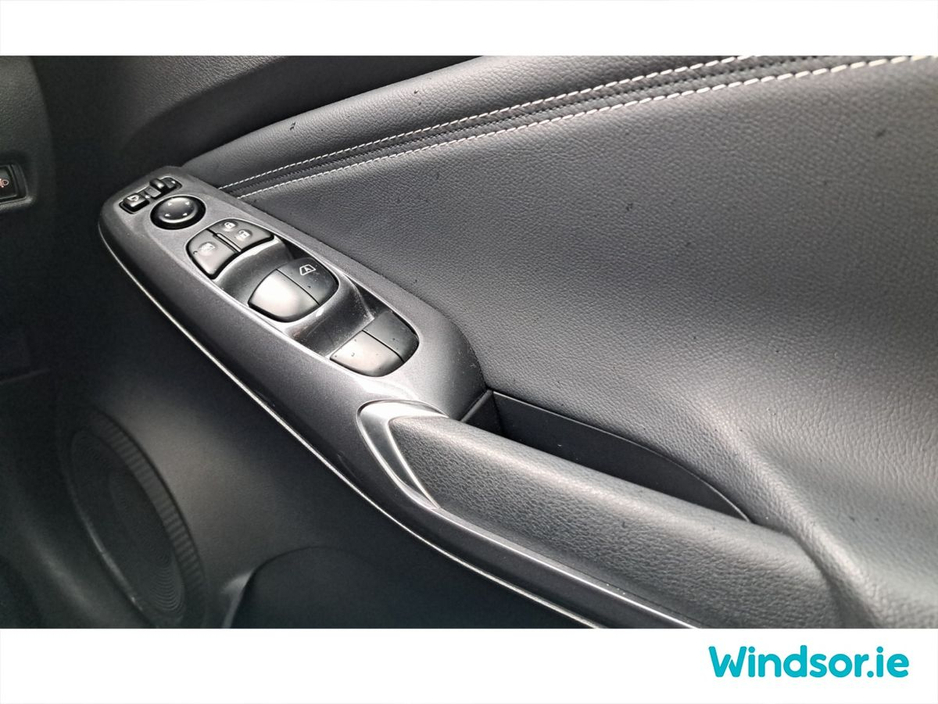 2024 Nissan Juke 1.0T SV Premium €2000 Scrappage Offer €24,995