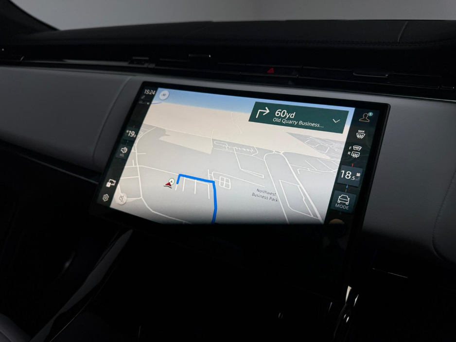 2025 Land Rover Range Rover Sport - image 21