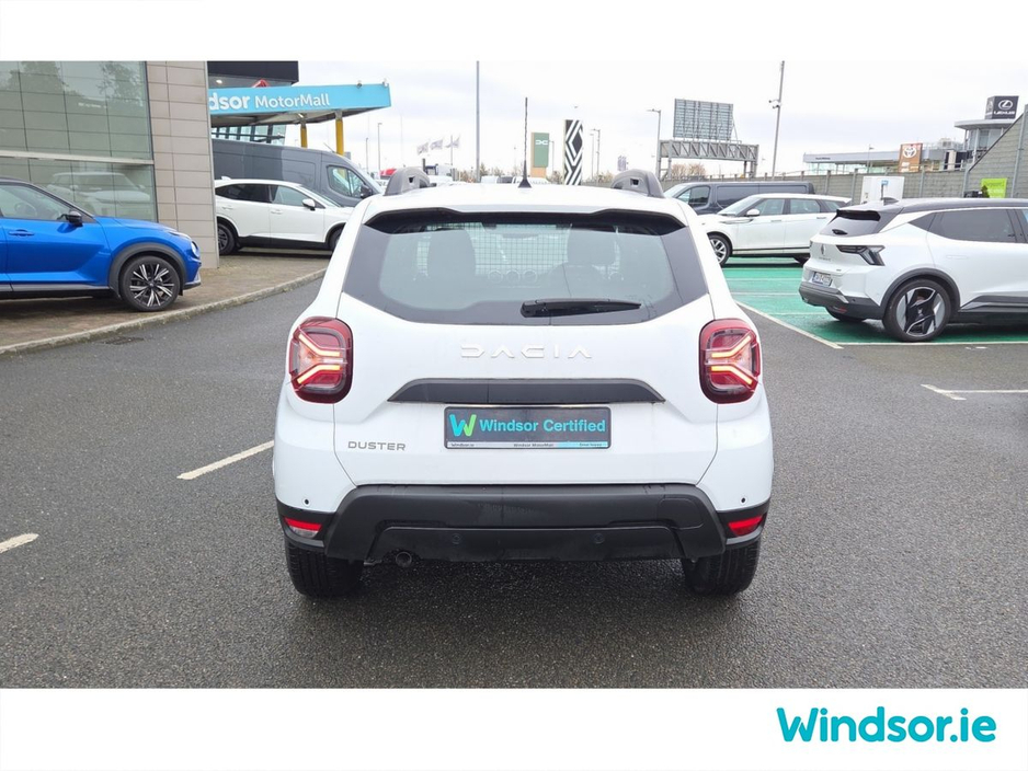 2024 Dacia Duster - image 10