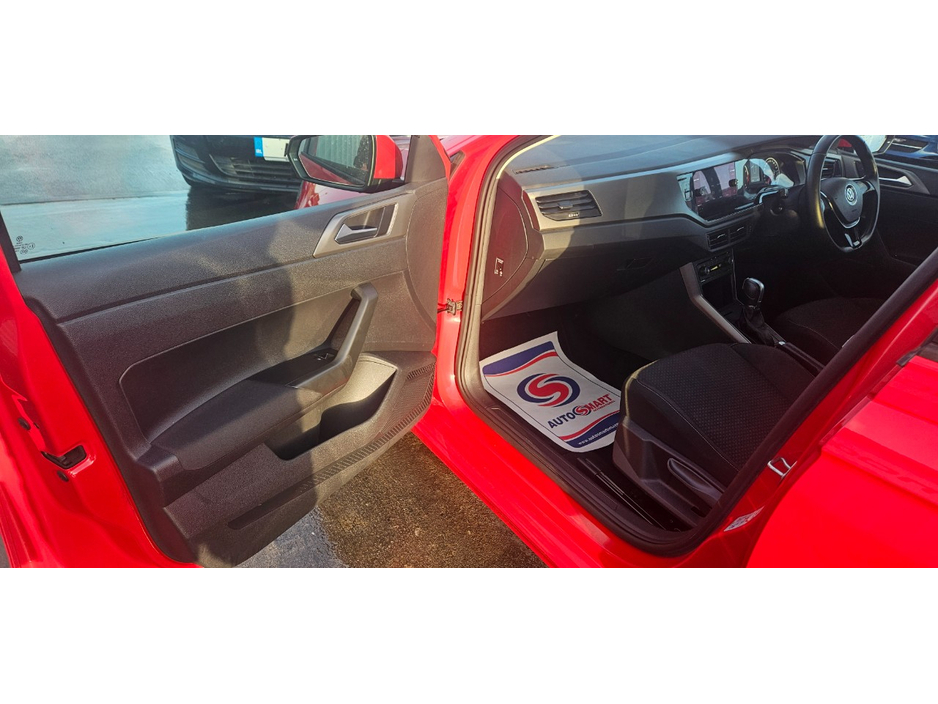 2019 Volkswagen Polo - image 20