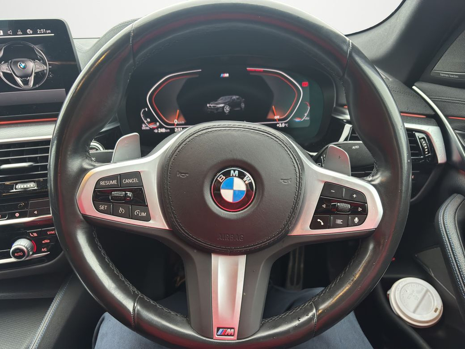 2022 BMW 5 Series 520D “Blackout spec. Big statement.” €43,888