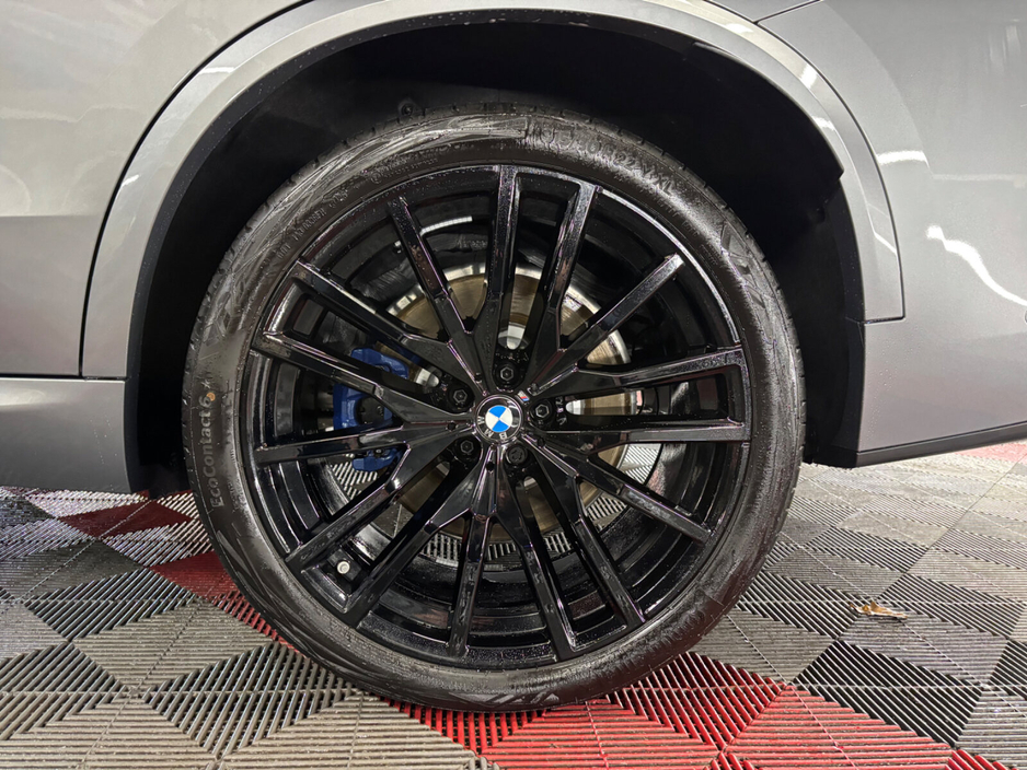 2026 BMW X5 xDrive50e M Sport €114,950