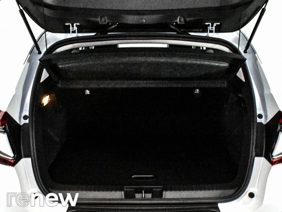 2021 Renault Captur - image 12