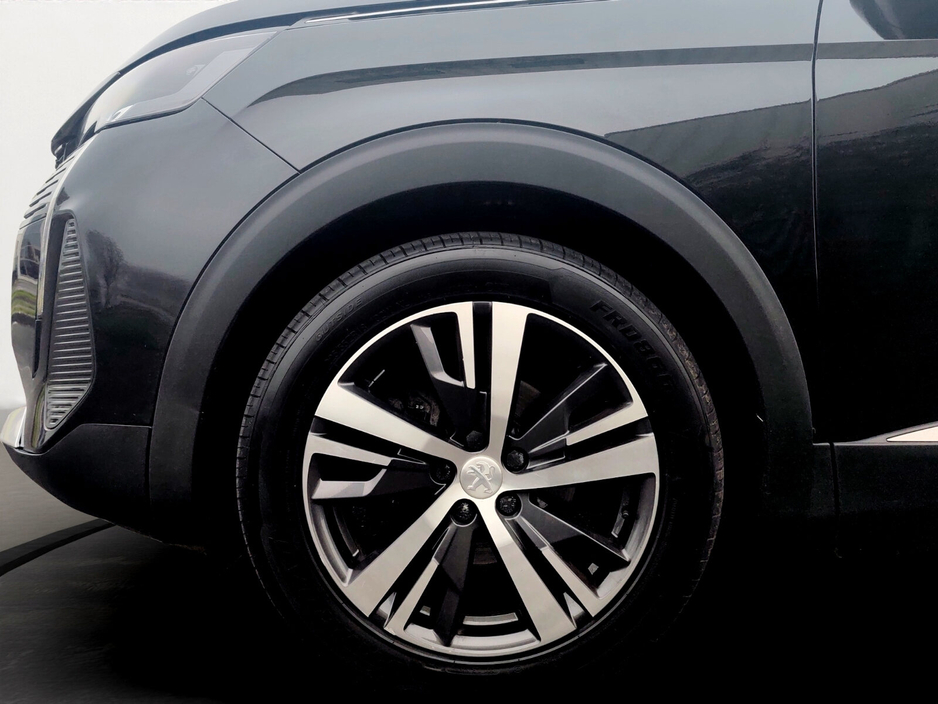 2023 Peugeot 5008 - image 20