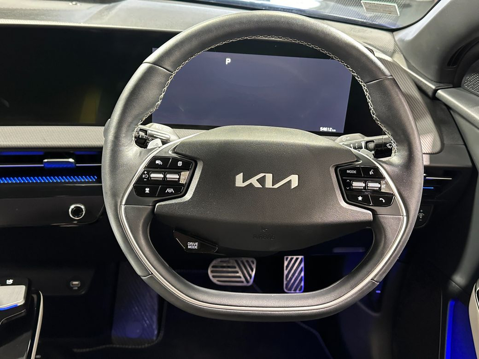 2023 Kia EV6 - image 12