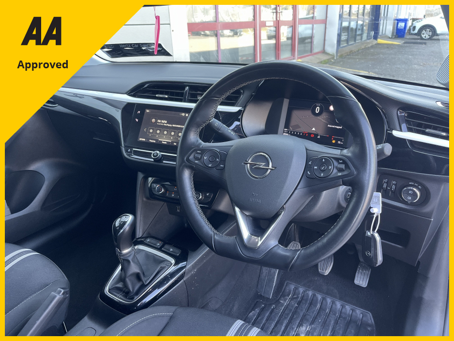 2022 Opel Corsa - image 10