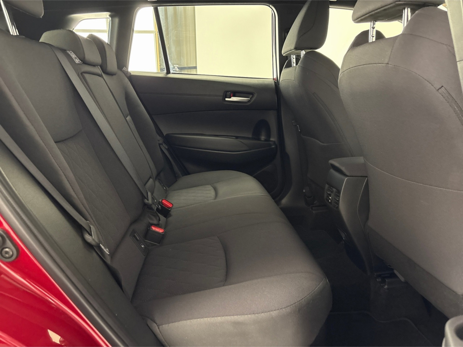 2024 Toyota Corolla Cross - image 28