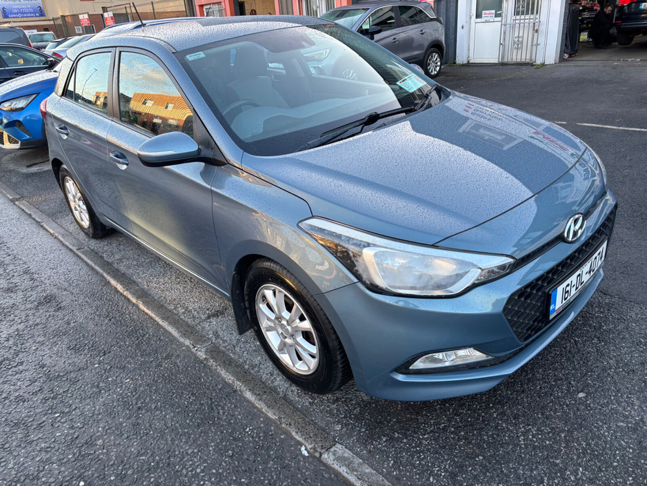 2016 Hyundai i20 - image 6