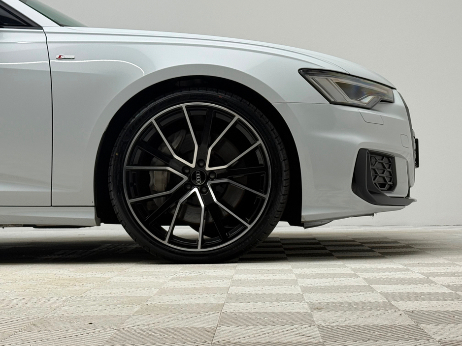 2025 Audi A6 50 TFSI E S LINE QUATTRO €56,990