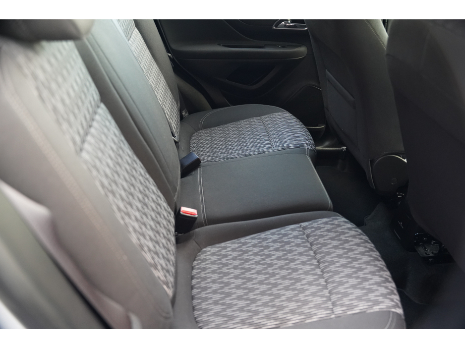 2016 Opel Mokka - image 17