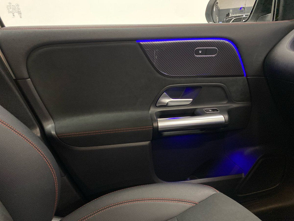 2025 Mercedes-Benz GLA Class - image 14