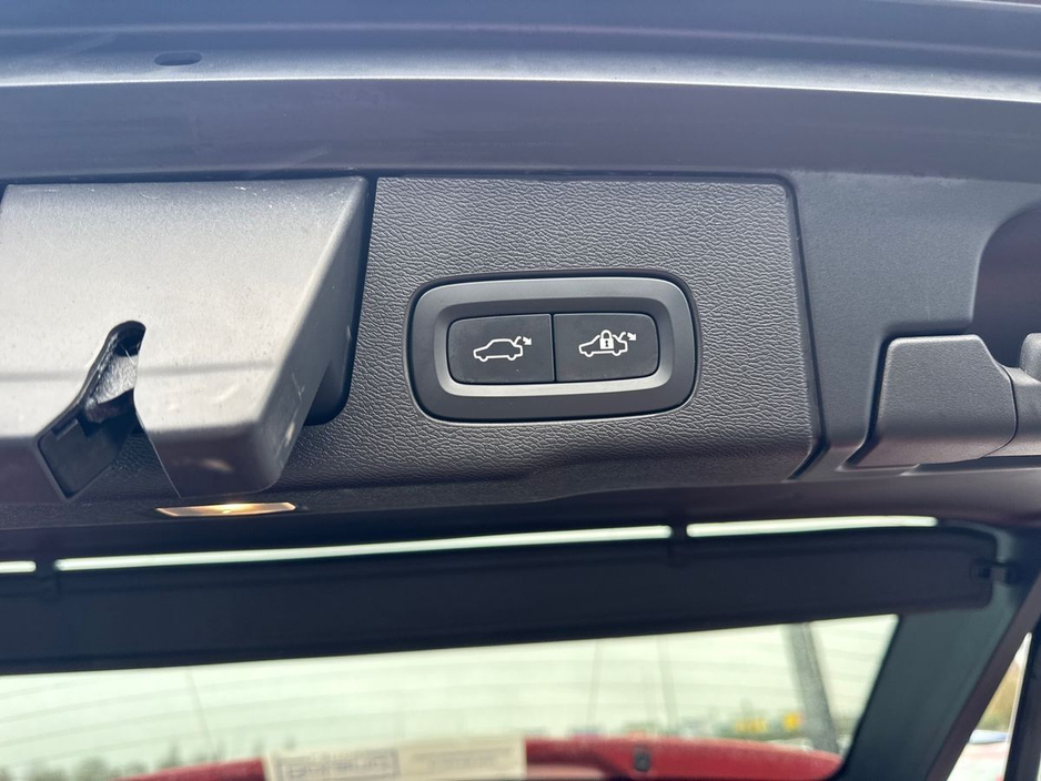 2024 Volvo XC60 T6 PLUS DARK *3YR WARRANTY* €130 PER WEEK ON PCP €59,995