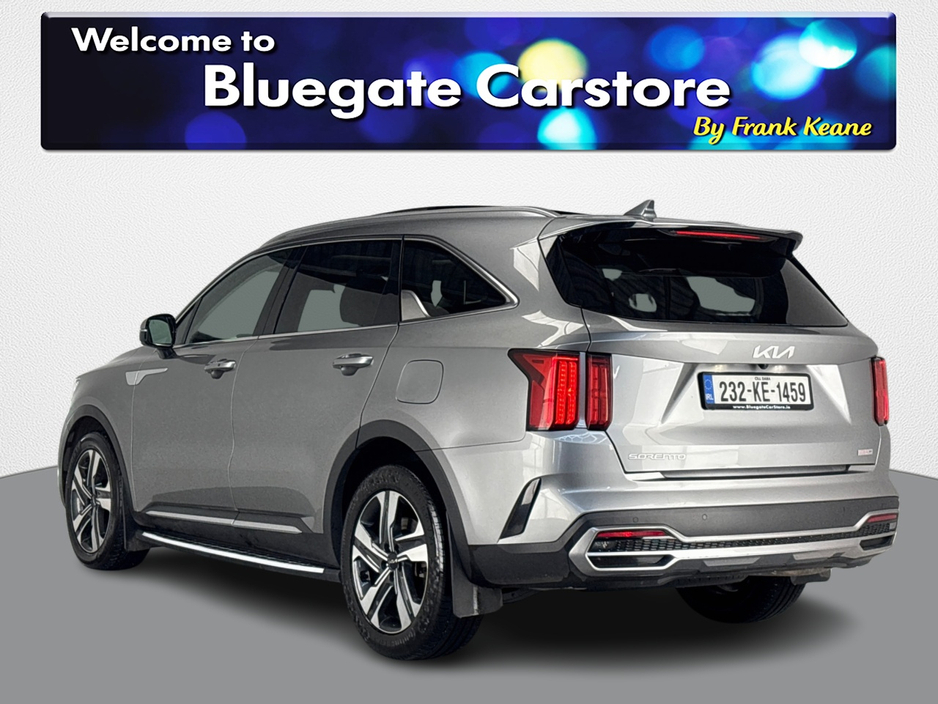 2023 Kia Sorento - image 8