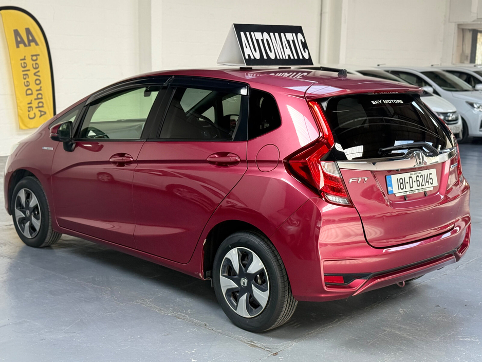 2018 Honda Fit - image 5