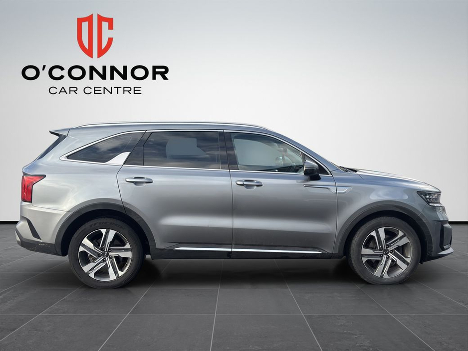 2022 Kia Sorento K3 	“The kind of Sorento everyone wants but rarely finds.” €42,888