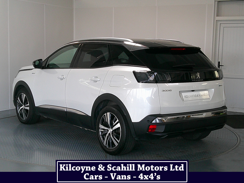 2023 Peugeot 3008 - image 5