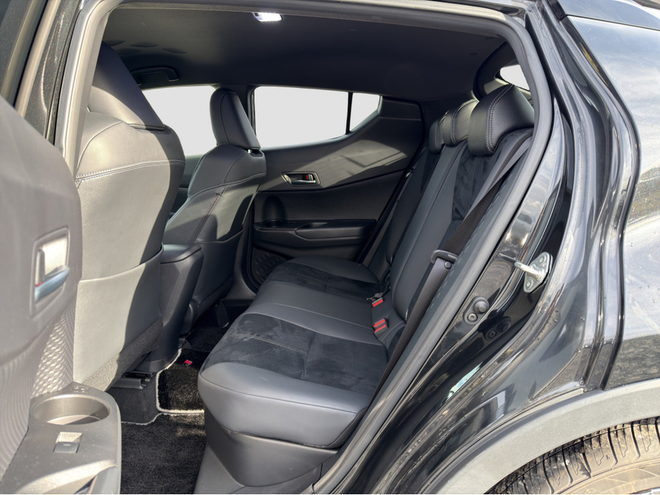 2019 Toyota C-HR - image 15