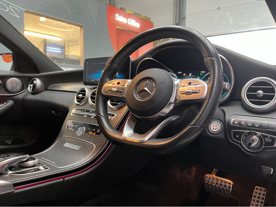 2020 Mercedes-Benz C Class €29950 2020 MERCEDES-BENZ C220D LAUREUS EDITION 2.0 AUTOMATIC / CRUISE CONTROL / REVERSE CAMERA / ELECTRIC MEMORY & HEATED SEATS / AMBIENT LIGHTS / PADDLE SHIFTERS €29,950