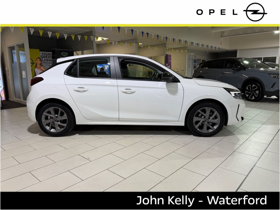2025 Opel Corsa Elegance 1.2i (75PS) S/S 5 Speed €25,995
