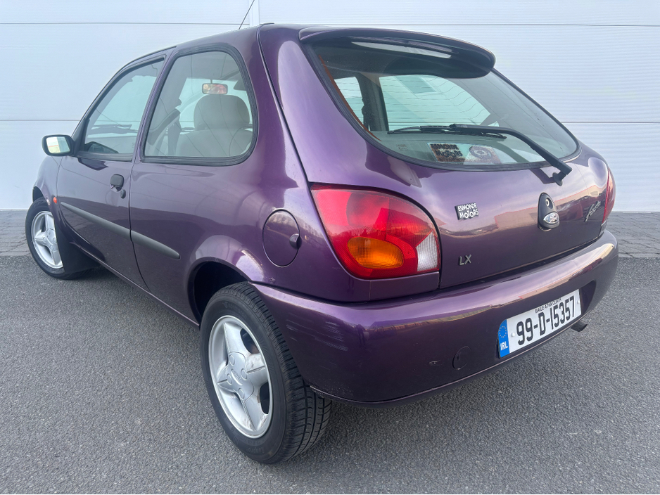 1999 Ford Fiesta - image 25