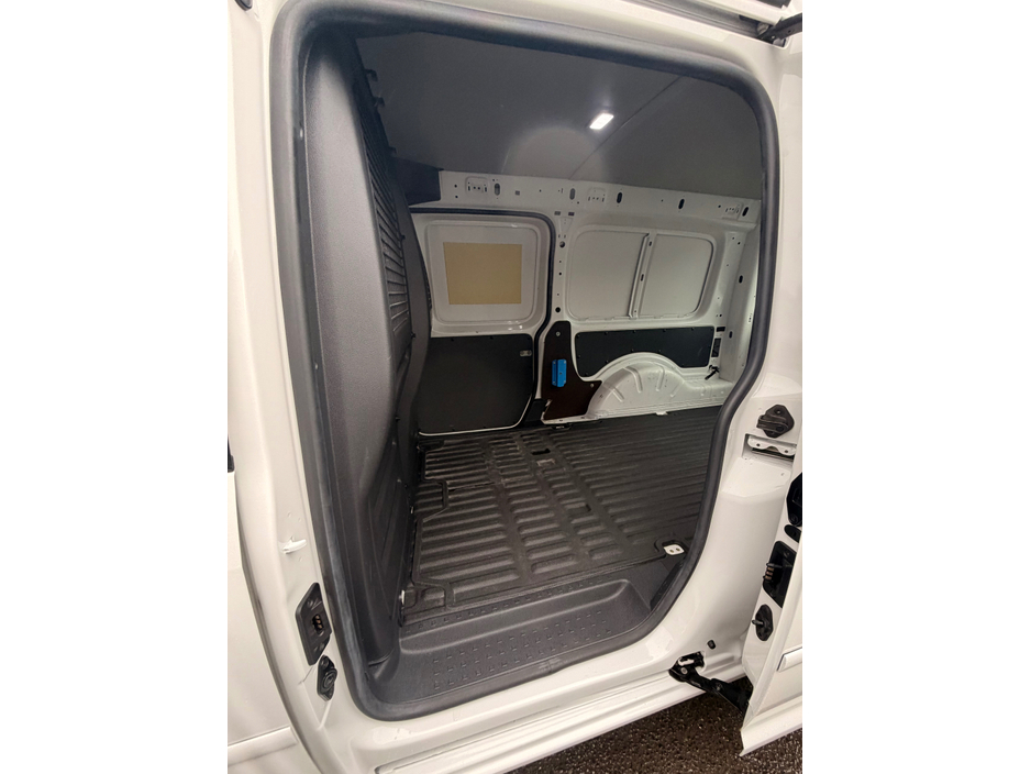 2019 Volkswagen Caddy 102BHP Maxi €14,430