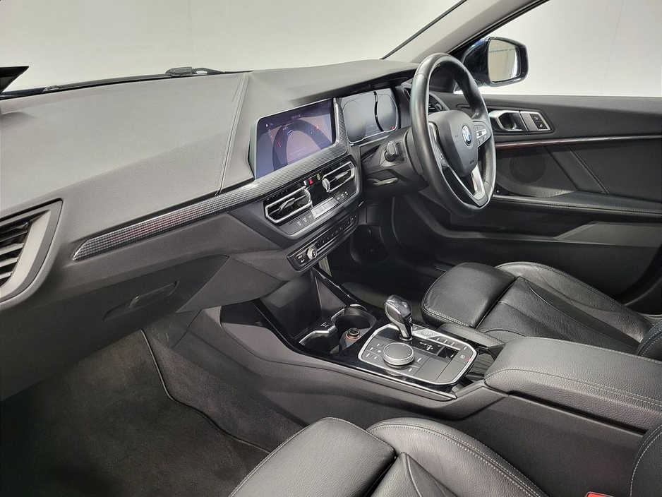 2021 BMW 1 Series 116d Sport €24,975