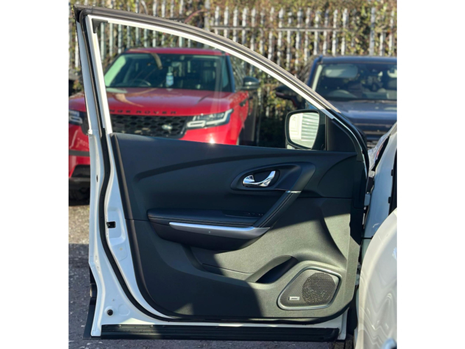 2017 Renault Kadjar - image 12