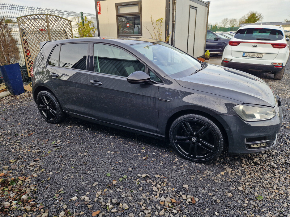 2013 Volkswagen Golf 1.6 TDI 105BHP BLUEMOTION €8,950