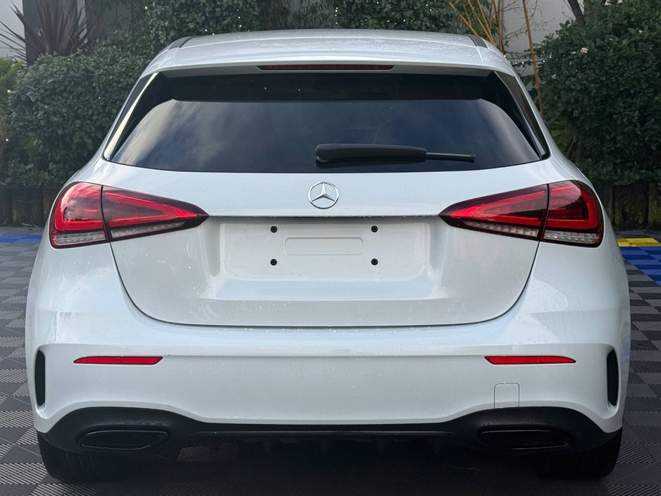 2022 Mercedes-Benz A Class A250e AMG-LINE 1.3 HYBRID // DIGITAL CLUSTER // AMBIENT LIGHTING // HEATED AMG-LINE SPORT SEATS €23,750