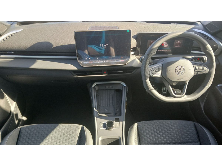 2026 Volkswagen T-Roc - image 22