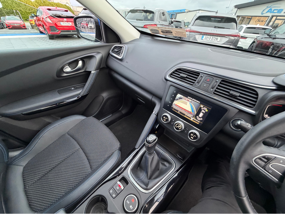 2019 Renault Kadjar - image 27